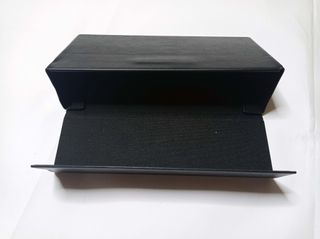 Funda gafas Fendi negra y blanca