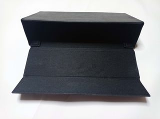 Funda gafas Fendi negra y blanca