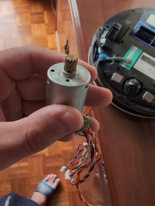 Robot aspiradora Conga: piezas