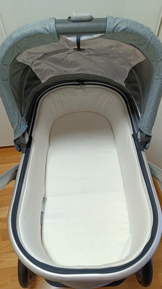 Cochecito Bebé UPPABAY CRUZ V2. Capazo + Silla.