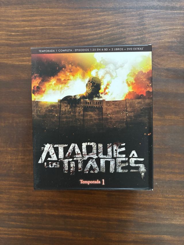 Ataque a los Titanes - Temporada 1 Blu-ray