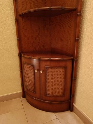 Estantería rinconera madera bambú
