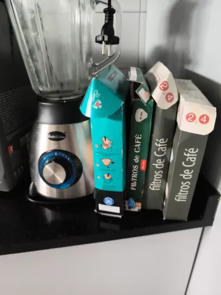 Cafetera americana + batidora solo 30 eur