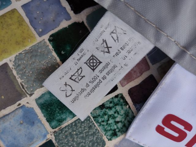 Cojín Gris Exterior Resistente