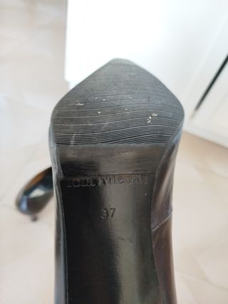 Tacones negros punta 37