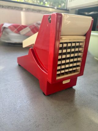 Affettapatate rosso-bianco