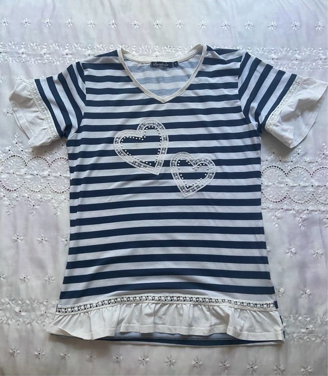Camiseta Bariloche rayas azul marino y blanco