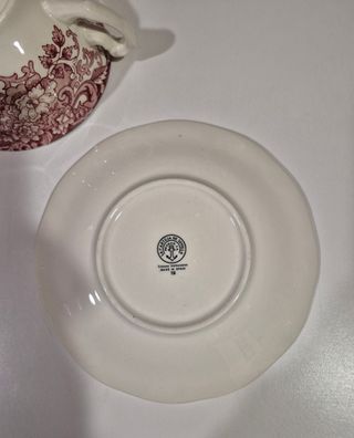 Taza y plato de consomé - La Cartuja Sevilla
