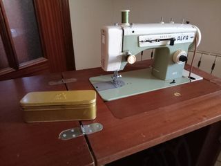 Máquina coser Alfa 482 - Antigua