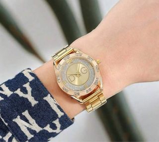 Reloj dorado mujer de acero con pedreria luxe