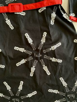 Vestido By Lu retro
A estrenar 
rejidonxomelasean 