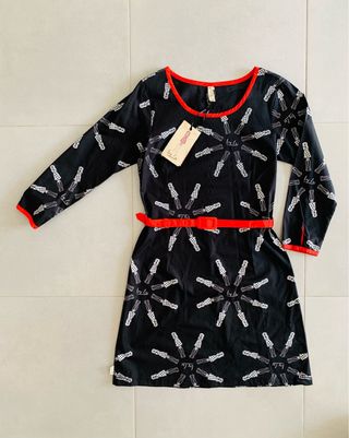 Vestido By Lu retro
A estrenar 
rejidonxomelasean 