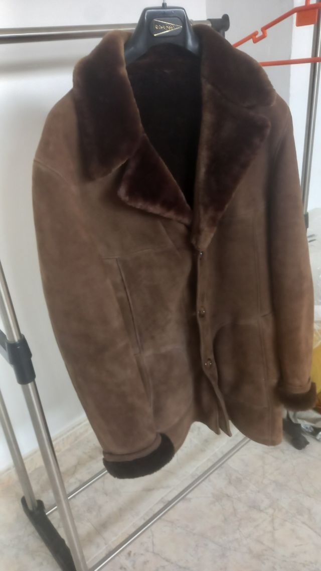Abrigo piel vuelta marrón vintage