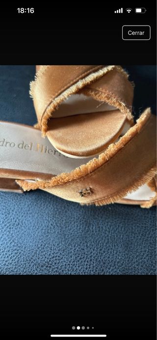 Sandalias Pedro del Hierro doradas - talla 37