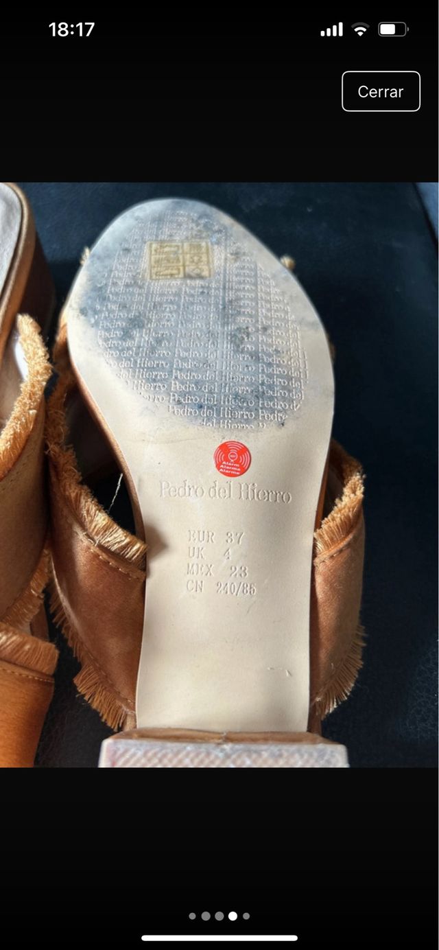 Sandalias Pedro del Hierro doradas - talla 37