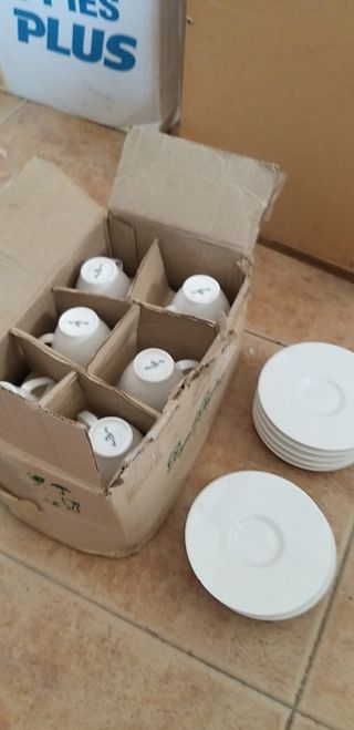 Juego café Royal Porcelain. Nuevo