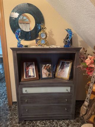 Mueble recibidor gris oscuro