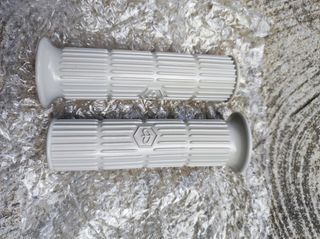 Manopole Vespa - Grigie