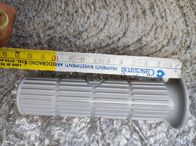 Manopole Vespa - Grigie