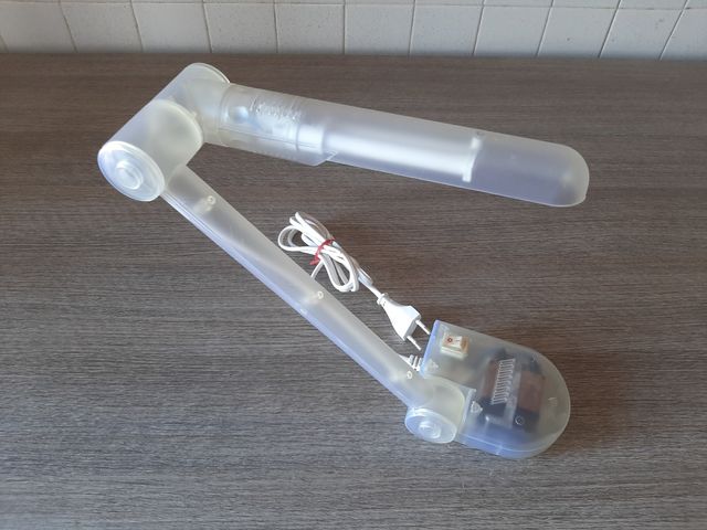 Lampada da tavolo neon trasparente