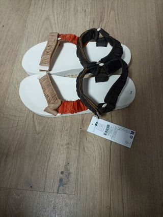 Sandalias planas blancas, naranja y marrón - 39/40