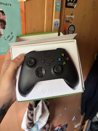 Mando Xbox Carbon Black