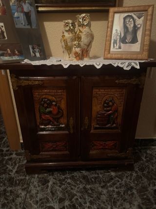 Mueble madera antiguo