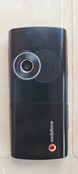 Sony Ericsson V640i - cellulare funzionante