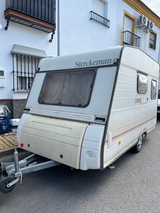 Caravana Sterckeman menos de 750