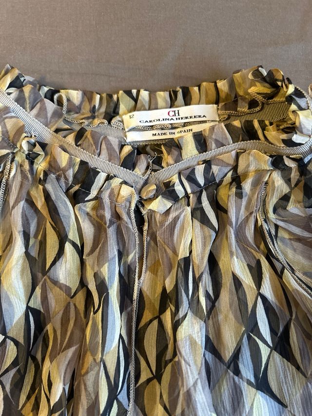 conjunto 2 piesas top blusa Carolina Herrera beige