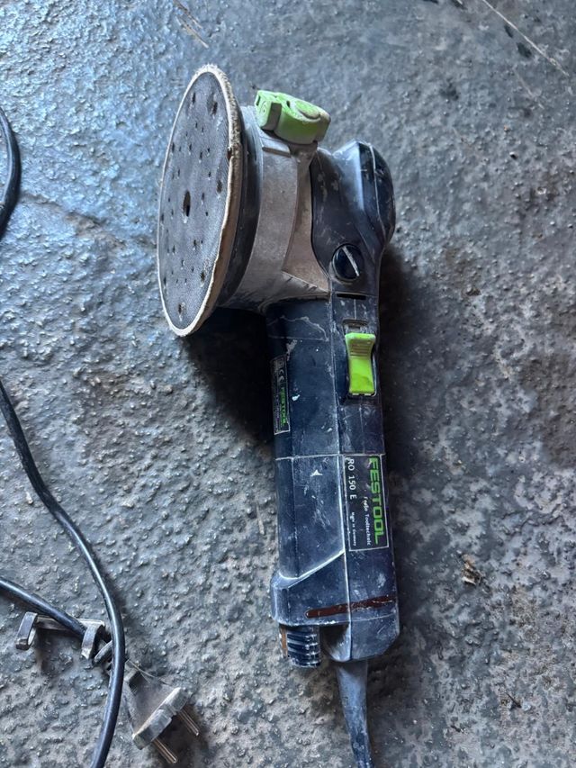 Lijadora Festool RO 150 E