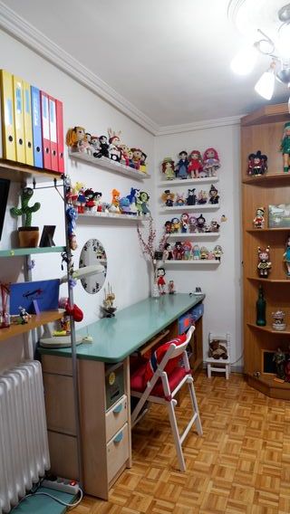 Habitación juvenil - Muebles madera