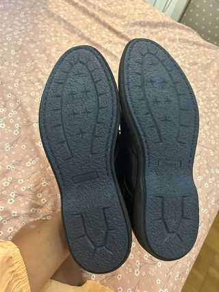 Zapatos negros de piel