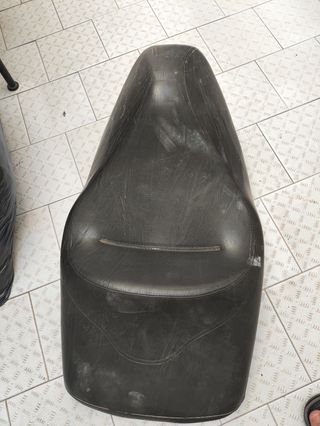Asiento Piaggio X8