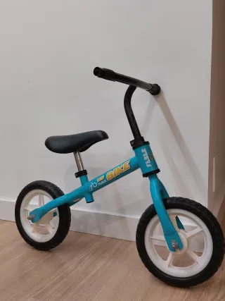 Bicicleta sin pedales Feber