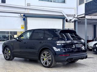 PORSCHE CAYENNE E-HYBRID PLATINIUM EDITION