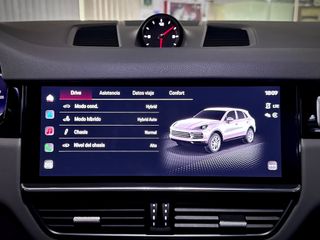 PORSCHE CAYENNE E-HYBRID PLATINIUM EDITION