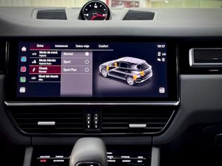 PORSCHE CAYENNE E-HYBRID PLATINIUM EDITION