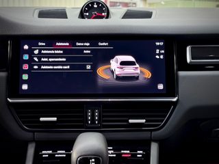 PORSCHE CAYENNE E-HYBRID PLATINIUM EDITION