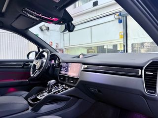 PORSCHE CAYENNE E-HYBRID PLATINIUM EDITION