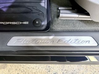 PORSCHE CAYENNE E-HYBRID PLATINIUM EDITION