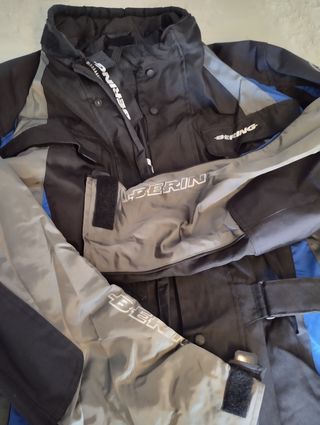 Cazadora Bering moto