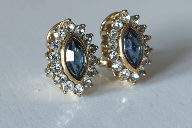 ELEGANTI ORECCHINI VINTAGE