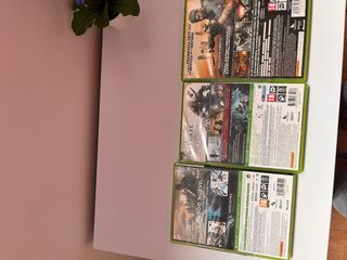 3 juegos Xbox 360: Call of Duty, Assassin's Creed 