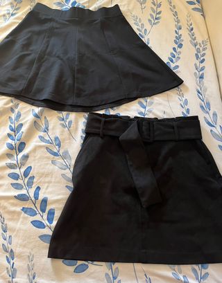 2 Faldas Negras L - Zara y Pimkie