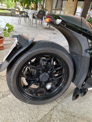 Leonart Pilder 125cc: Moto custom