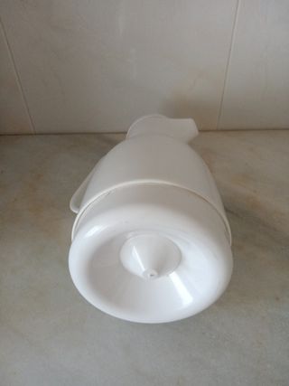 Jarra Térmica blanca de plástico