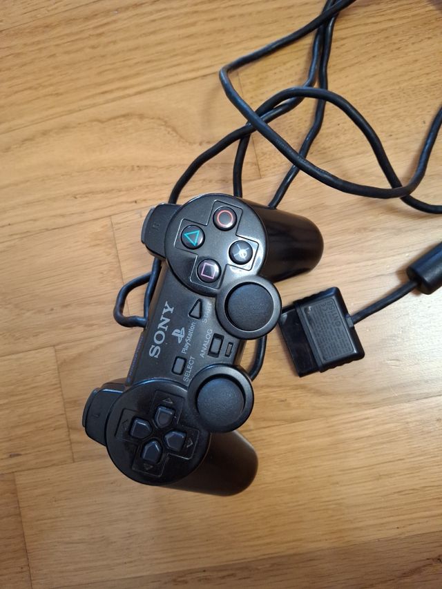 PS2 (PlayStation 2) - Console