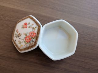 2 Scatoline Porcellana Giapponese Dipinte a Mano