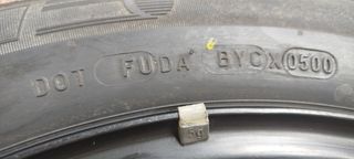 Neumático Michelin 195/60R15 88H con Llanta